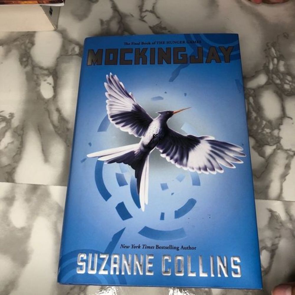 MOCKINGJAY Book